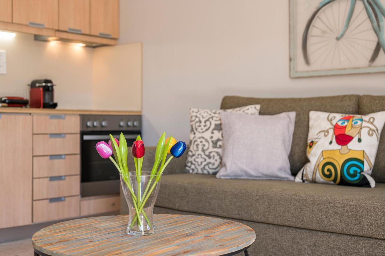 Tholos Apartments Chania  Екстер'єр фото